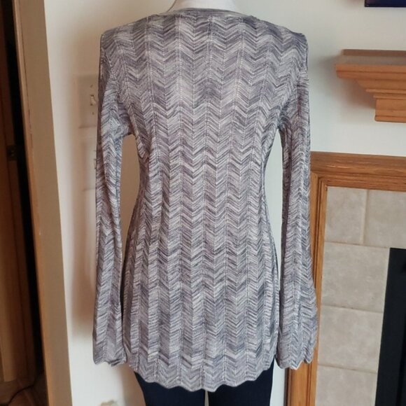 White House Black Market Pullover Sweater - Picture 4 of 6